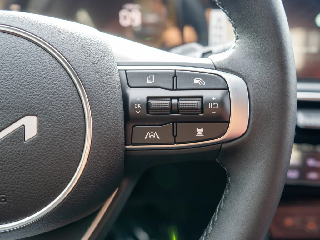 New 2027 Aurora Black Pearl Kia GT-Line image 18
