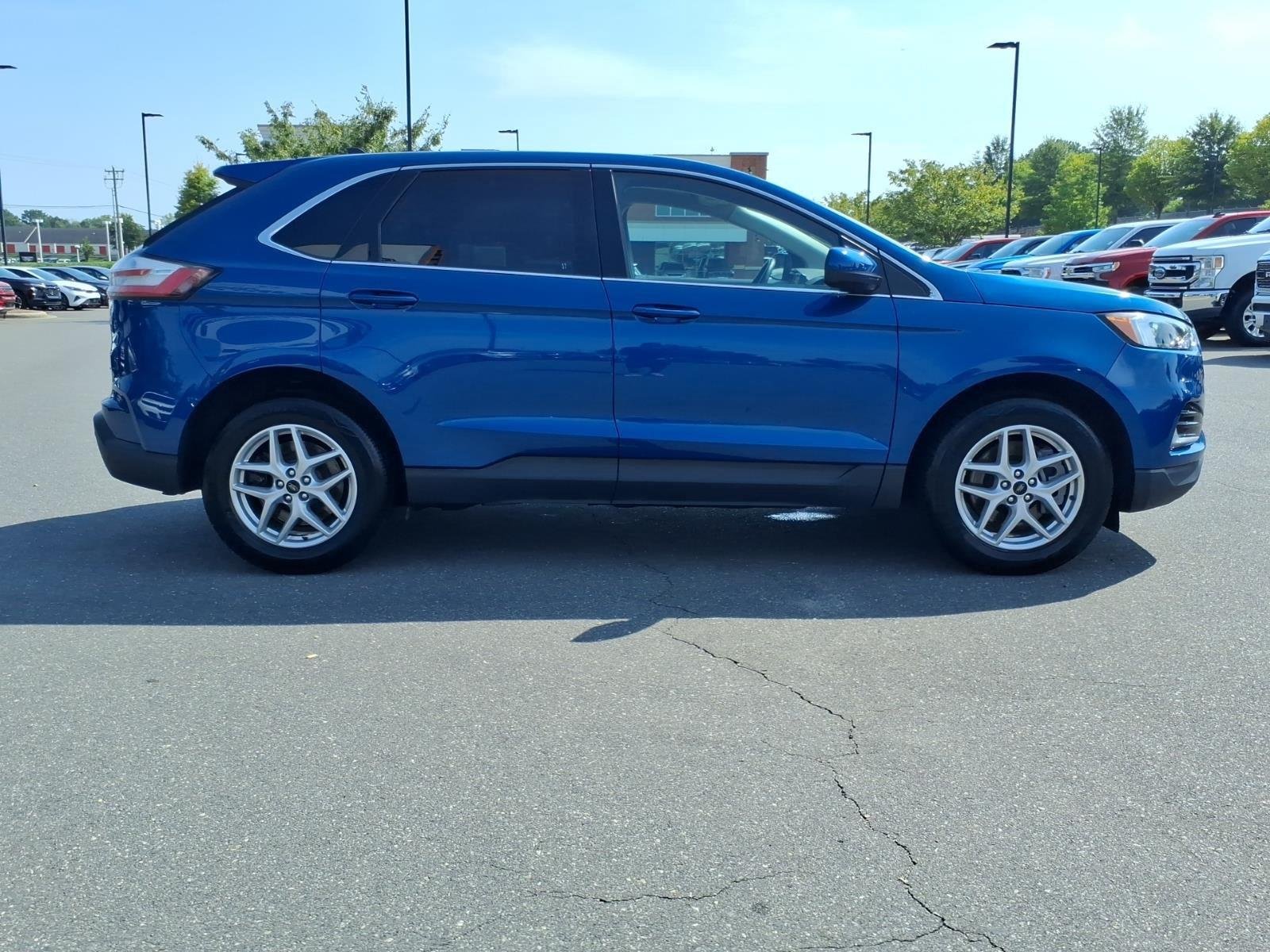 Used 2024 Atlas Blue Ford SEL image 9