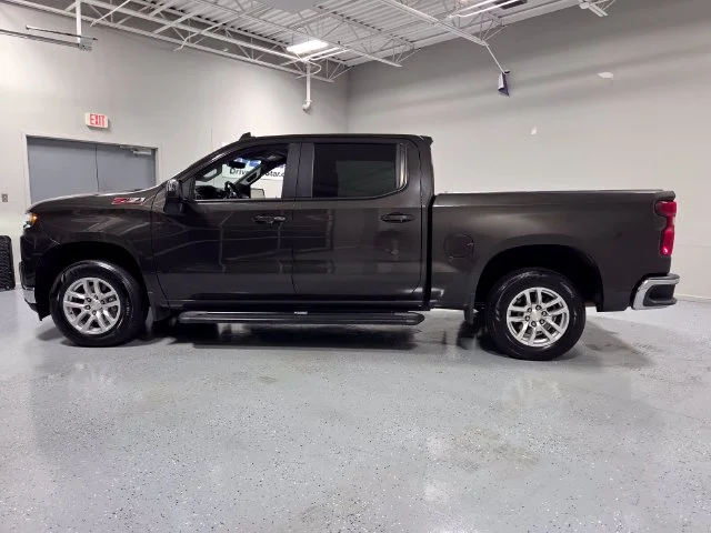 Used 2021 Brown Chevrolet LT image 4