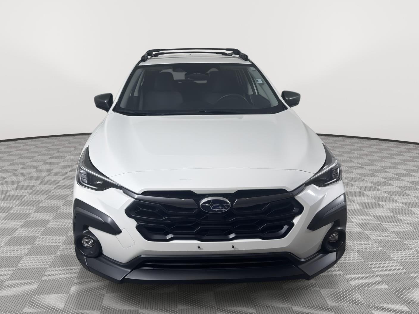 Used 2024 Crystal White Pearl Subaru Limited image 17