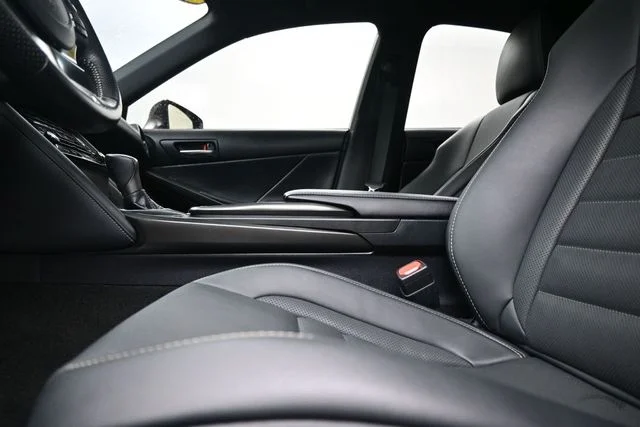 Used 2024  Lexus 350 F SPORT image 21