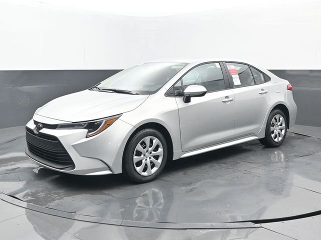New 2026 Classic Silver Metallic Toyota LE image 21