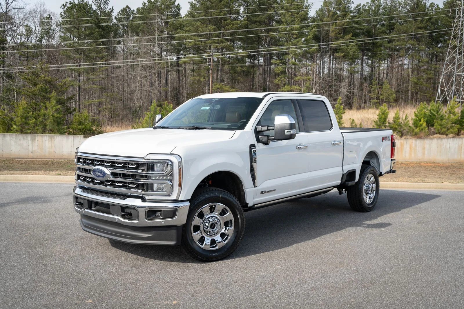 New 2026 Star White Metallic Tri-Coat Ford F-250® Lariat® image 4