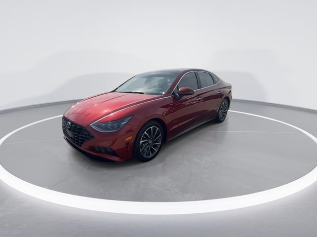 Used 2023 Red Hyundai Limited image 4