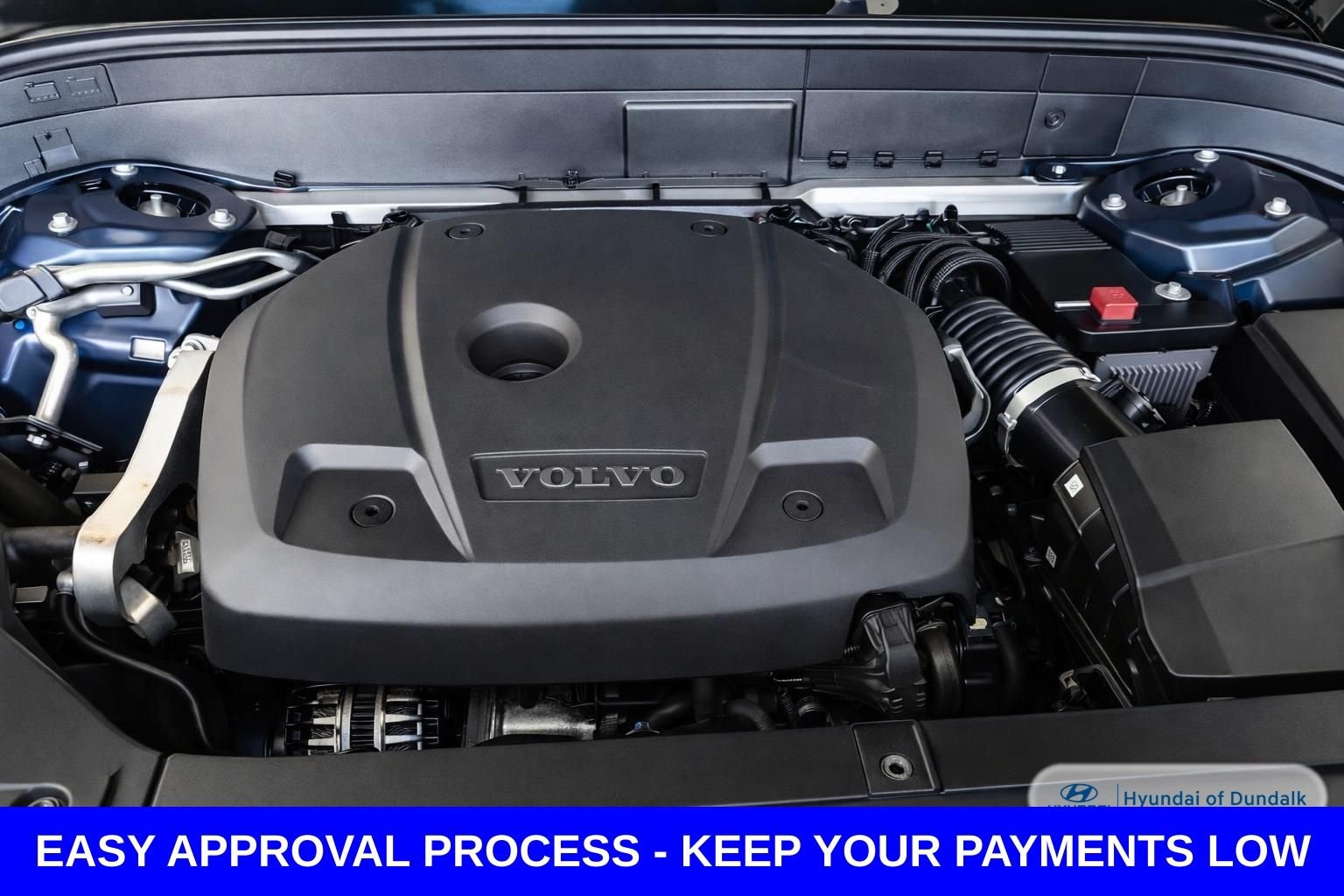 Used 2018 Blue Volvo T6 Momentum image 19