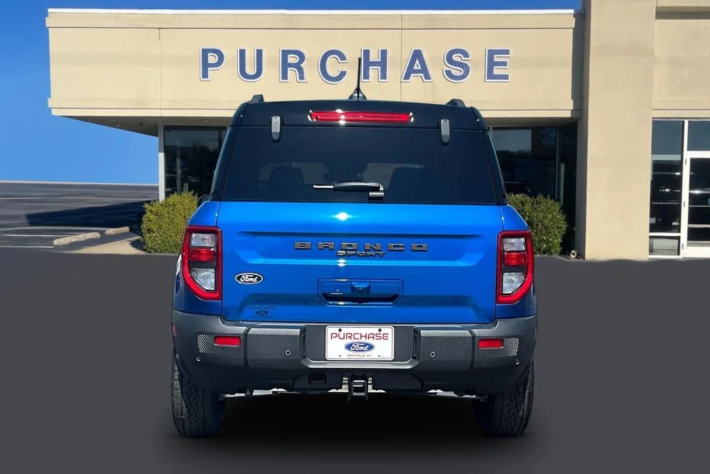 New 2026 Velocity Blue Metallic Ford Big Bend® image 4