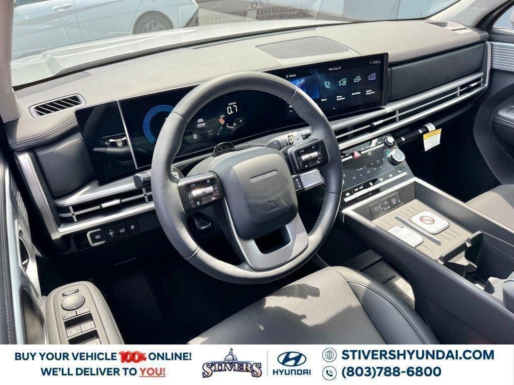 New 2027 Silver Hyundai SEL FWD image 2