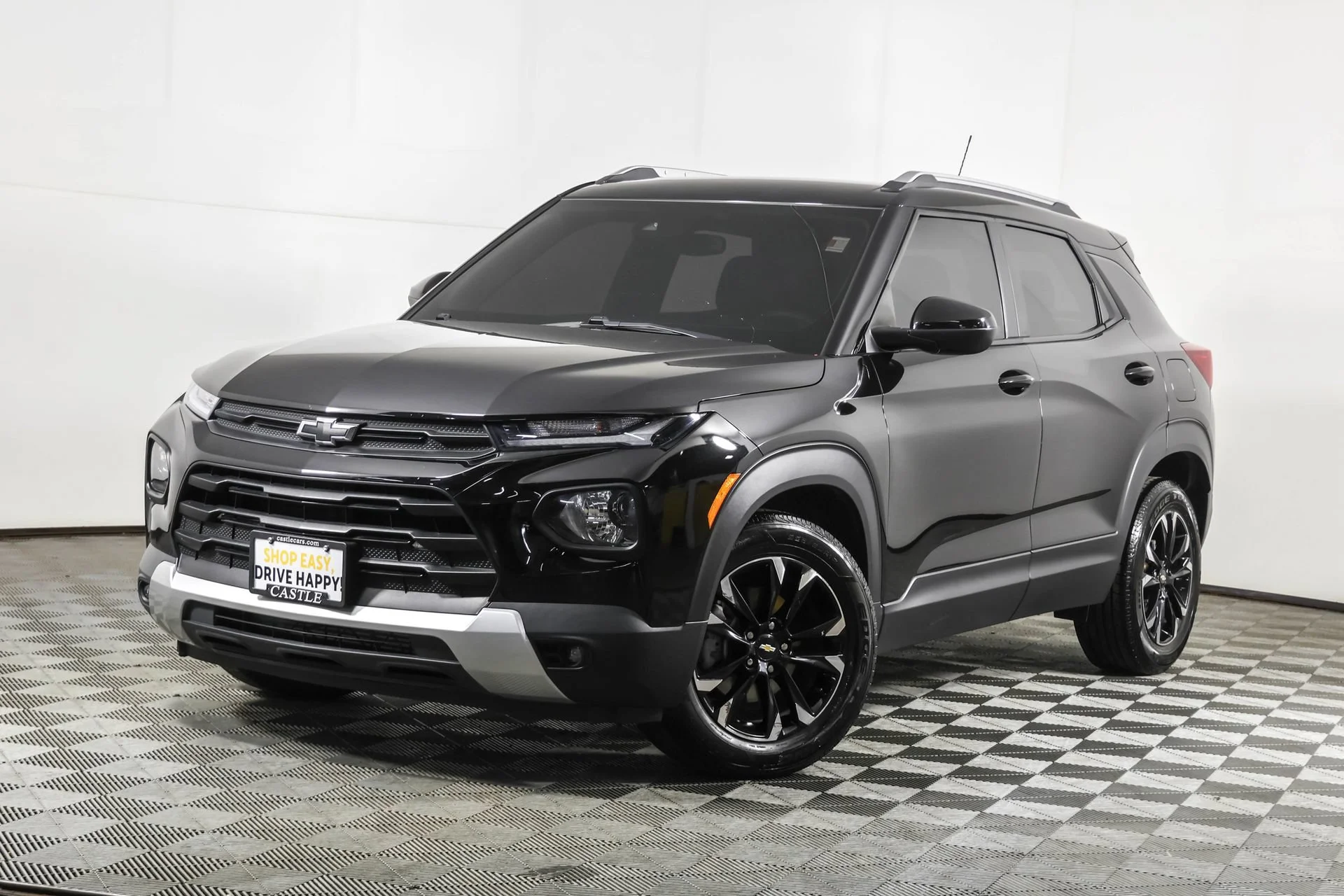Used 2022 Chevrolet Trailblazer LT with VIN KL79MPSLXNB015691 for sale in Elk Grove Village, IL
