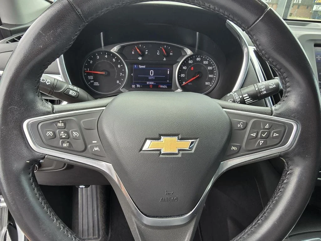 Used 2022 Silver Ice Metallic Chevrolet LT image 12