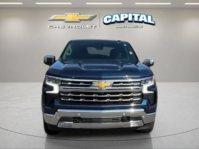 Used 2022 Northsky Blue Metallic Chevrolet LTZ image 8