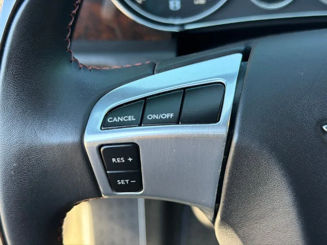 Used 2017 Black Bentley V8 S image 25