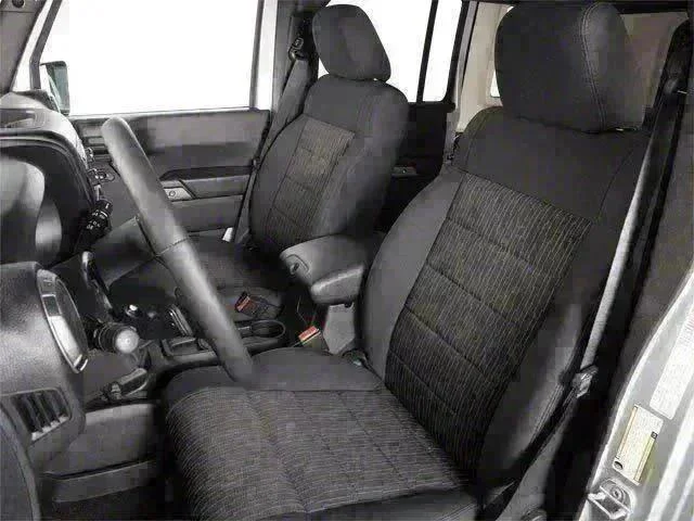 Used 2010 Silver Jeep Unlimited Sahara image 8