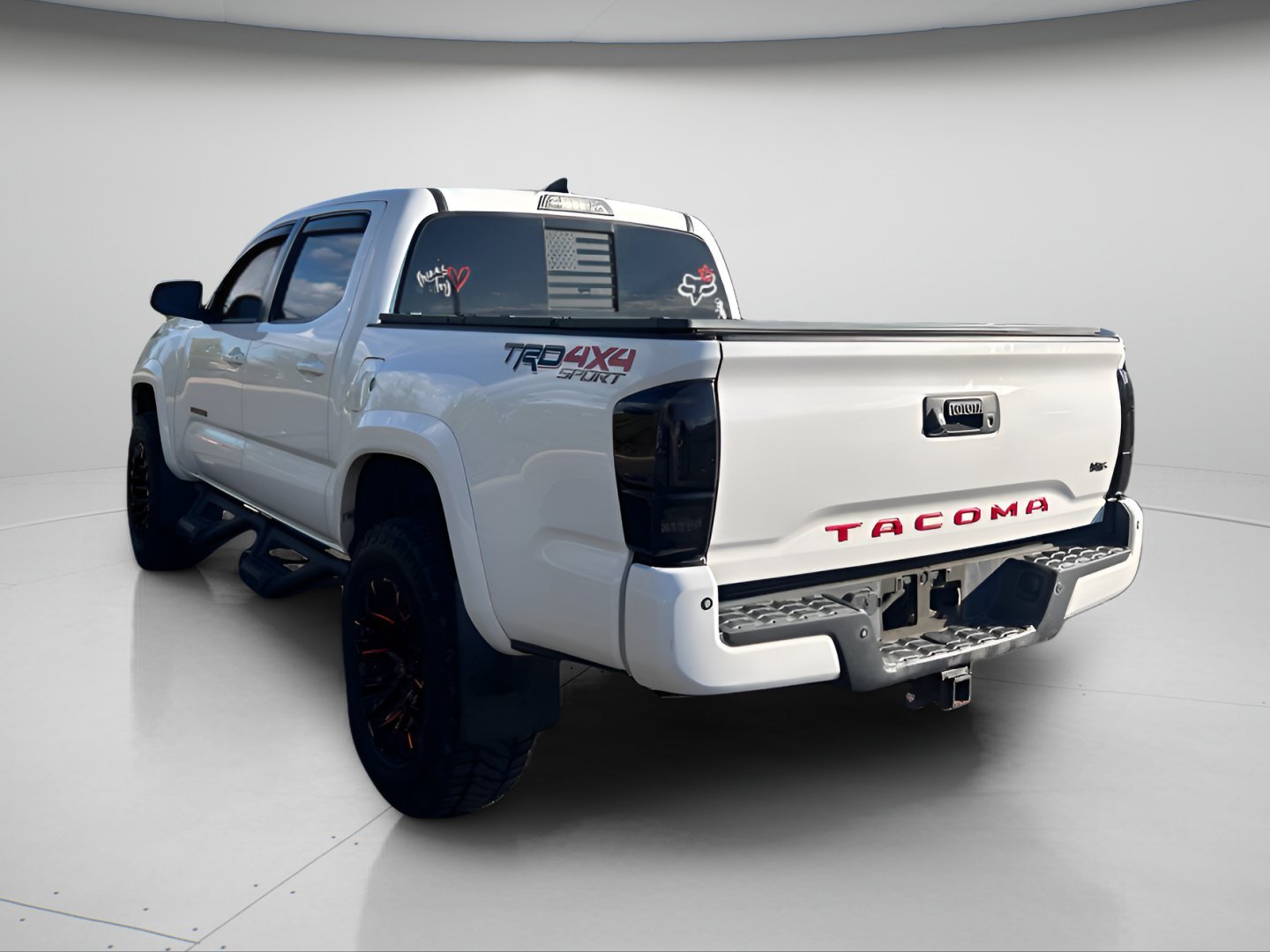 Used 2018 Super White Toyota TRD Sport image 9