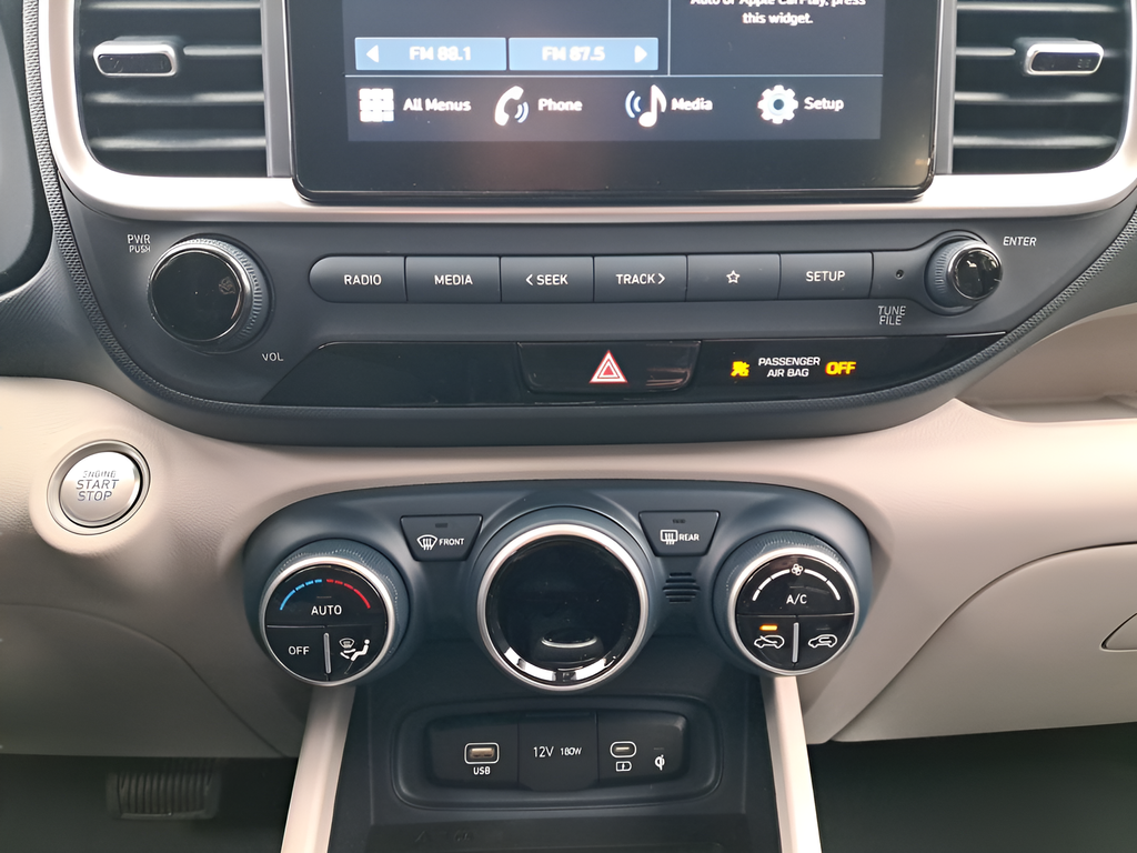 New 2026 White Hyundai SEL image 25