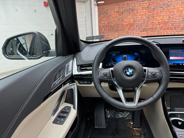 2025 BMW X1 28i - Photo 13