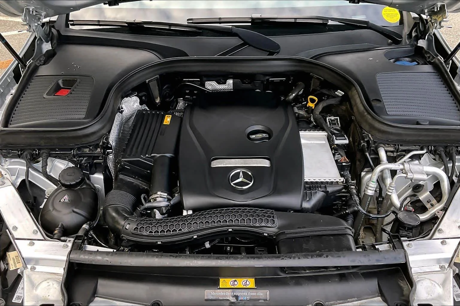 Used 2019 Iridium Silver Metallic Mercedes-Benz GLC 300 image 29
