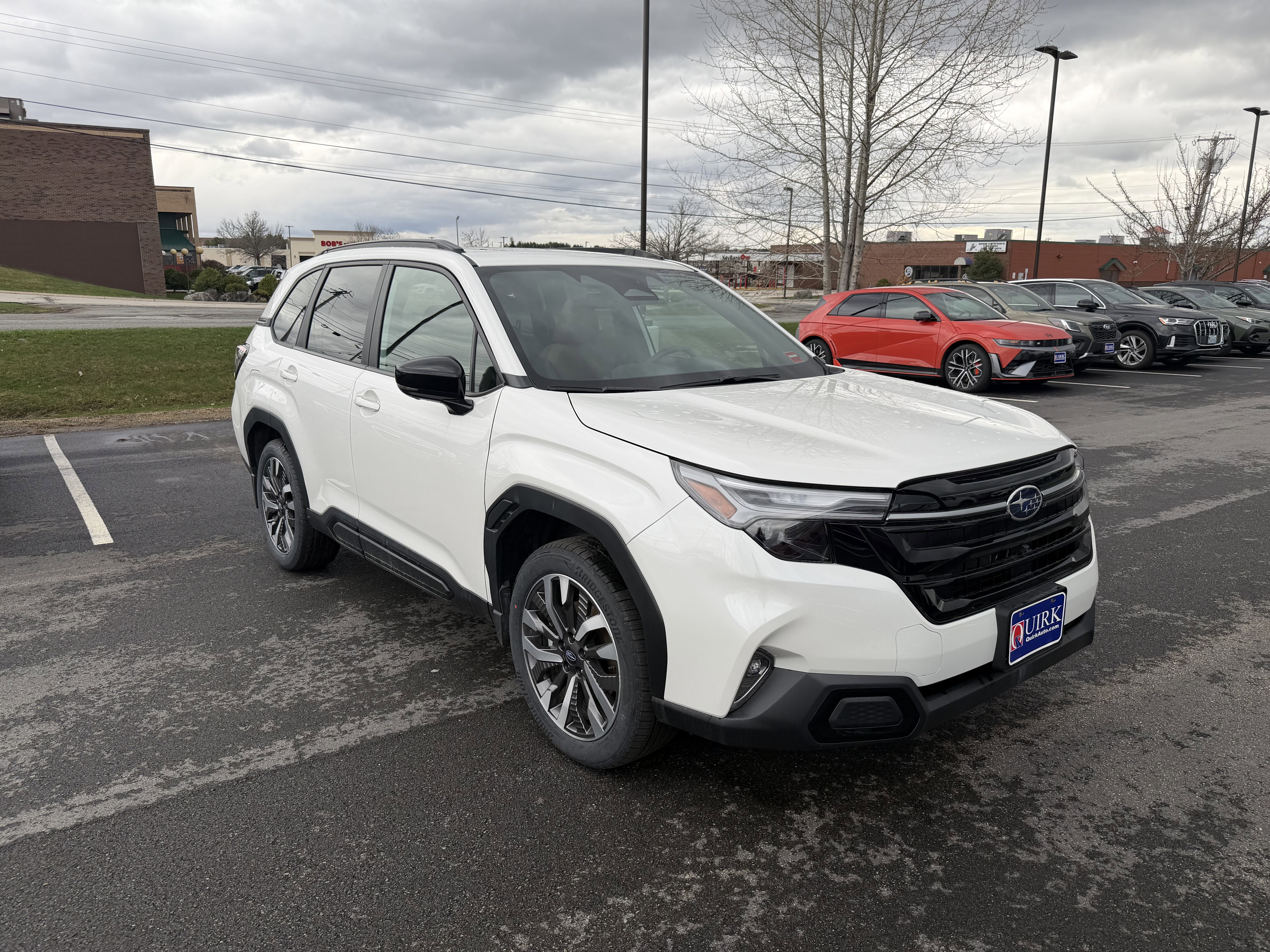Used 2026 Crystal White Pearl Subaru Touring image 7
