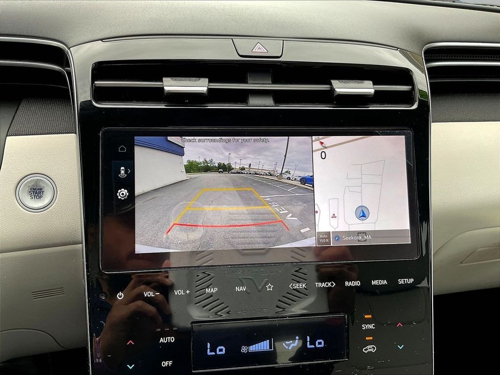 Used 2024 Silver Hyundai SEL image 15