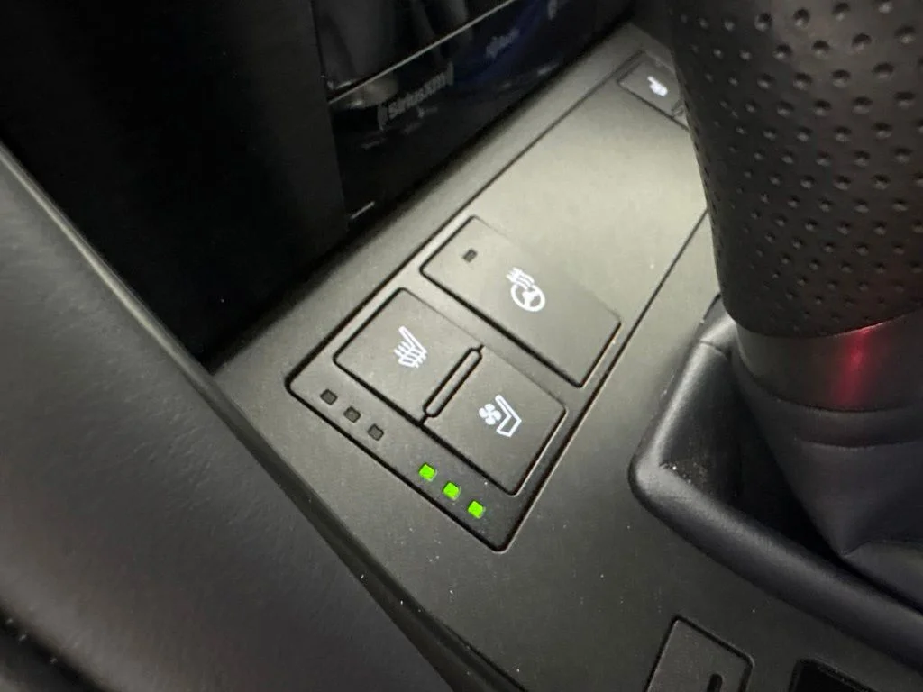 Used 2024 White Lexus 500 F SPORT Performance Premium image 45