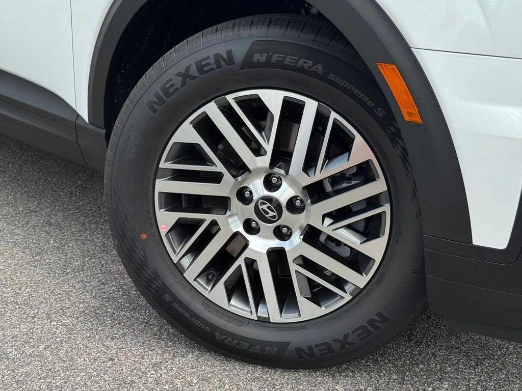 Certified Used 2026 White Hyundai SE image 5