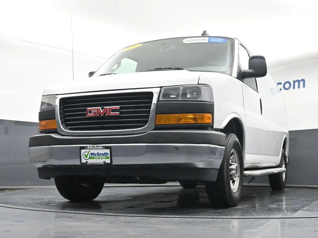 Used 2024 White GMC Work Van image 7