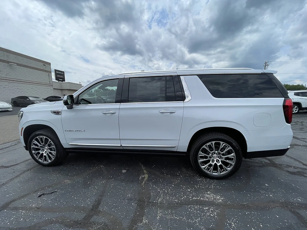 New 2026 Glacier White Tricoat GMC Denali image 11
