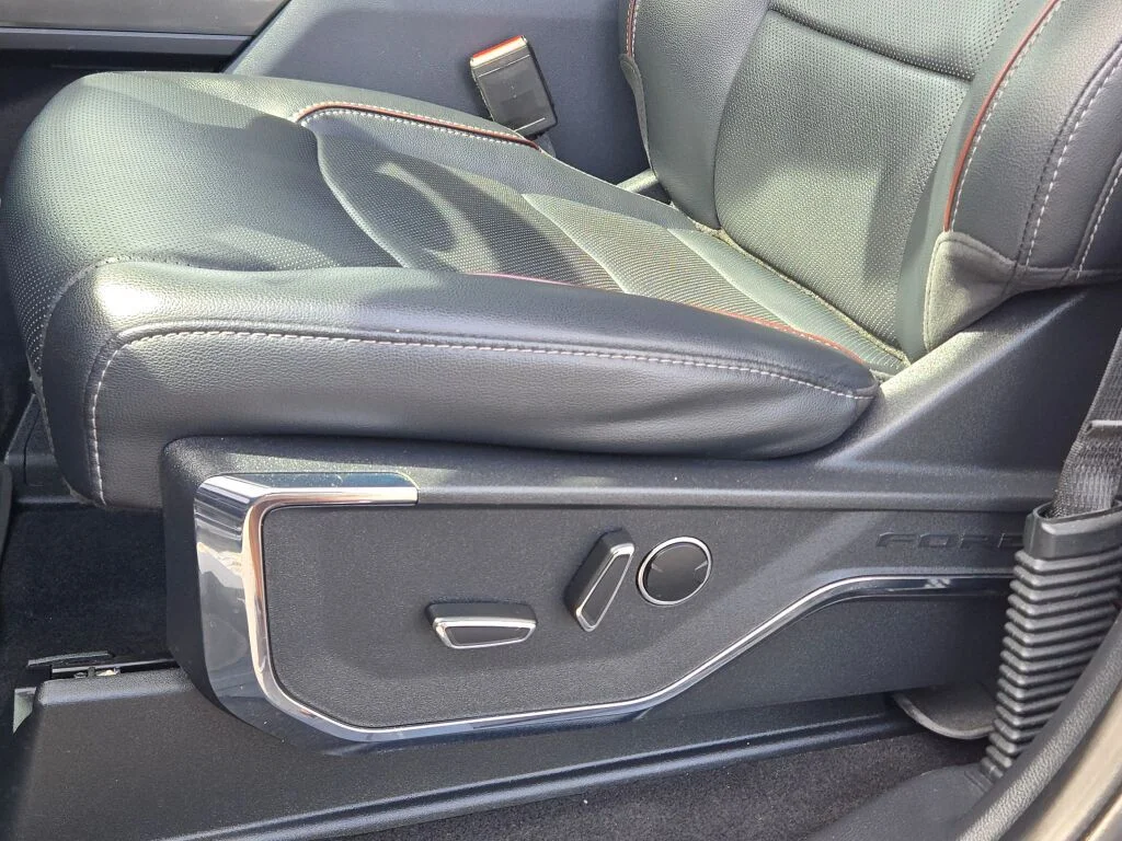 Used 2023 Gray Ford Lariat image 25