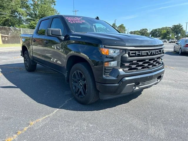 Used 2024 Black Chevrolet Custom image 6
