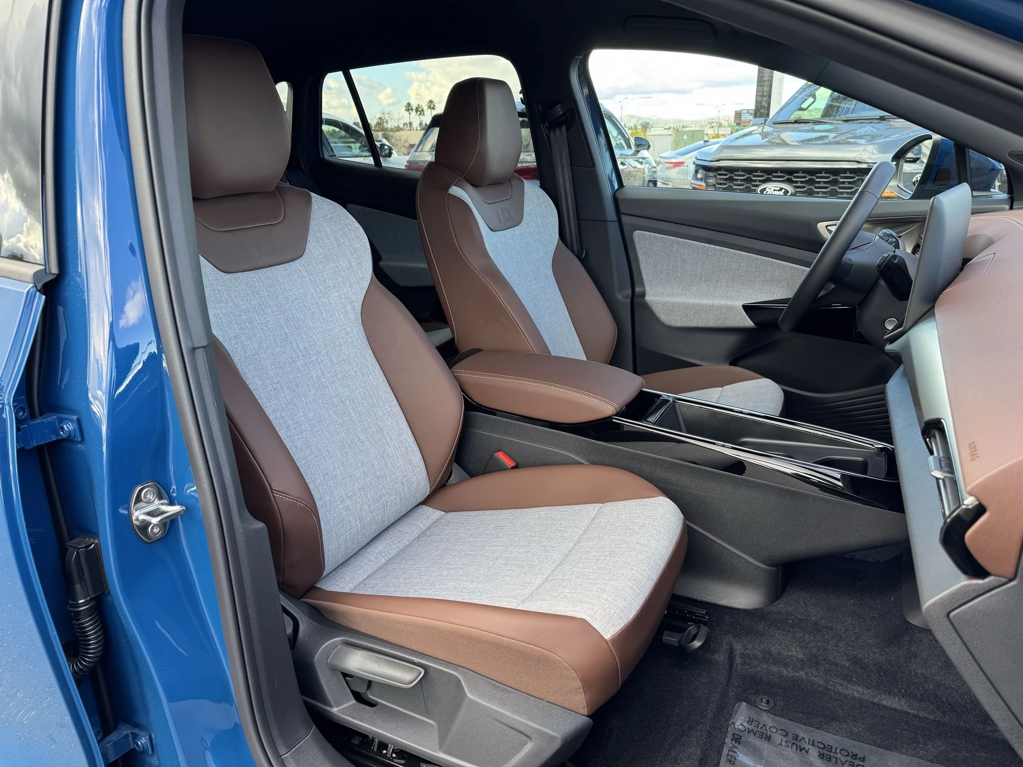 New 2026 Mountain Lake Blue Metallic Volkswagen Pro image 34