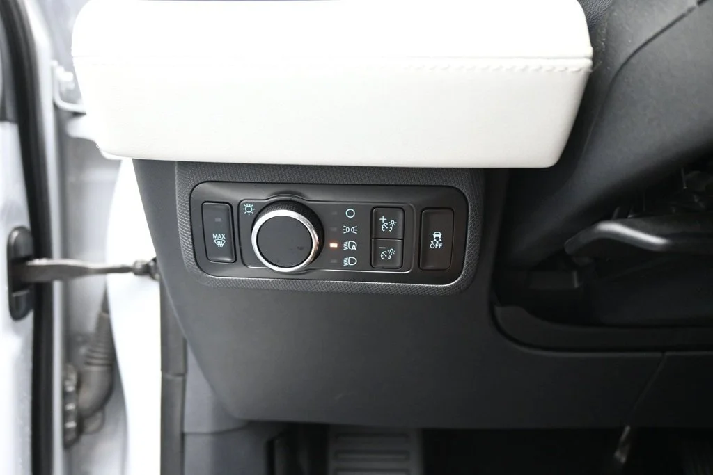Certified Used 2023 White Ford Premium image 16