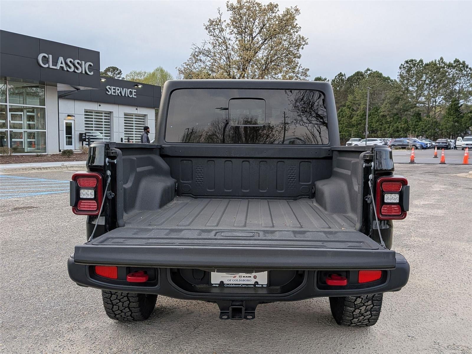 Used 2023 Black Clearcoat Jeep Rubicon image 30