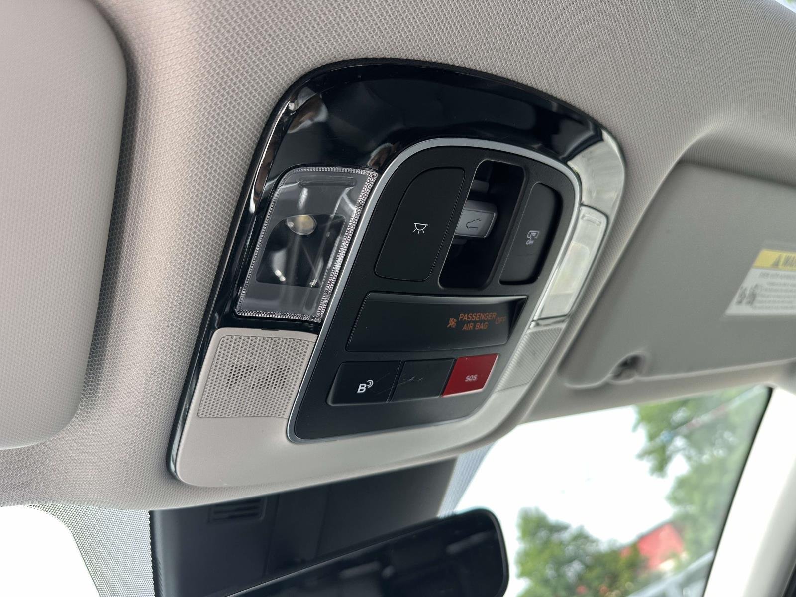 Certified Used 2025 Silver Hyundai SEL Convenience image 41