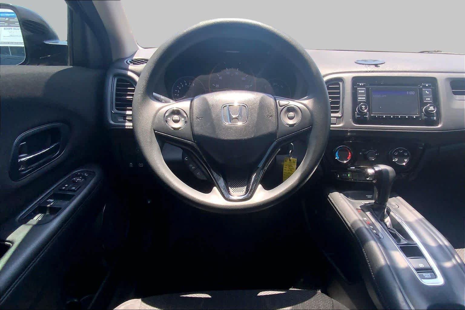 Used 2018 Crystal Black Pearl Honda LX image 5