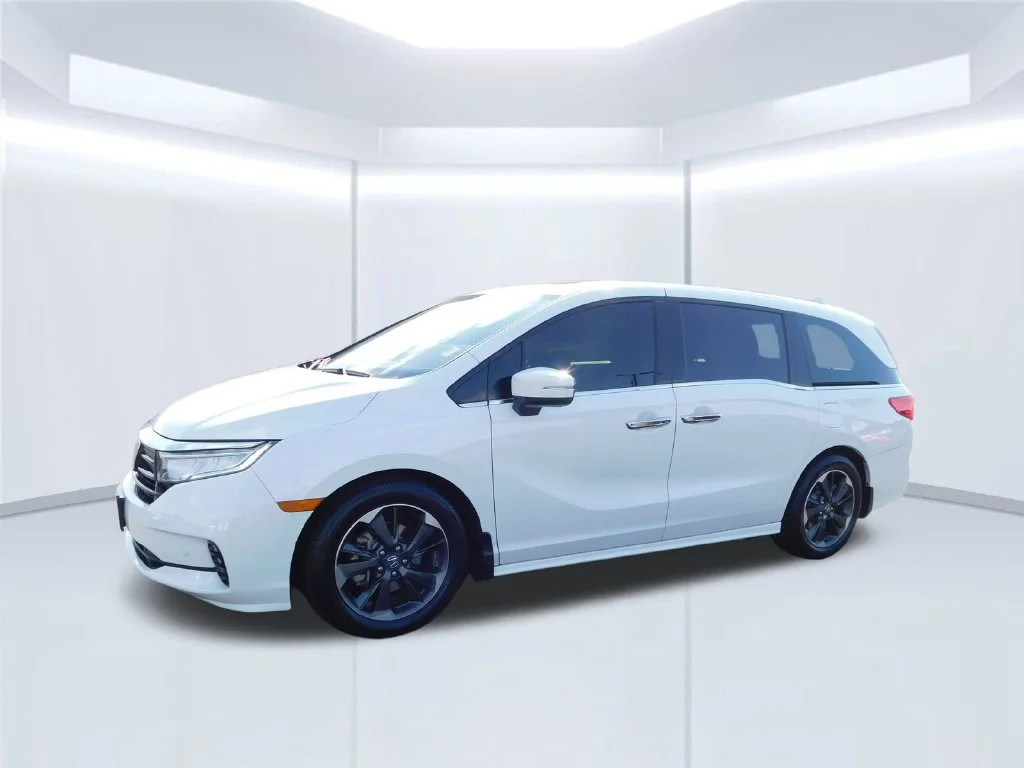 Used 2023 White Honda Elite image 7