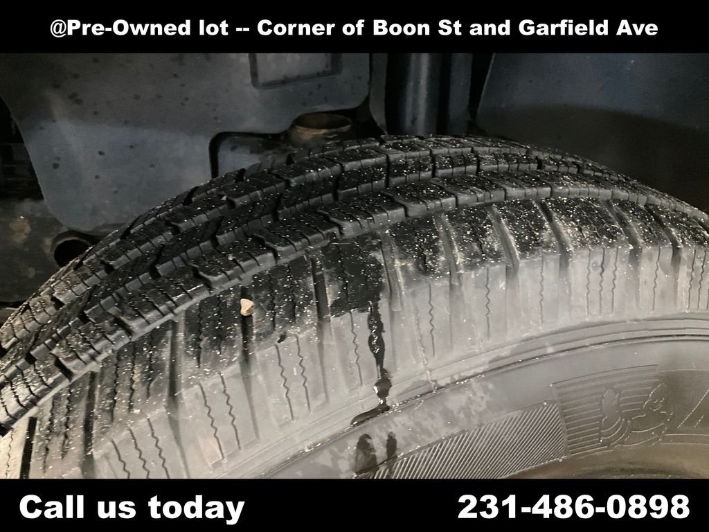 Used 2015 Black Jeep Unlimited Sport image 12