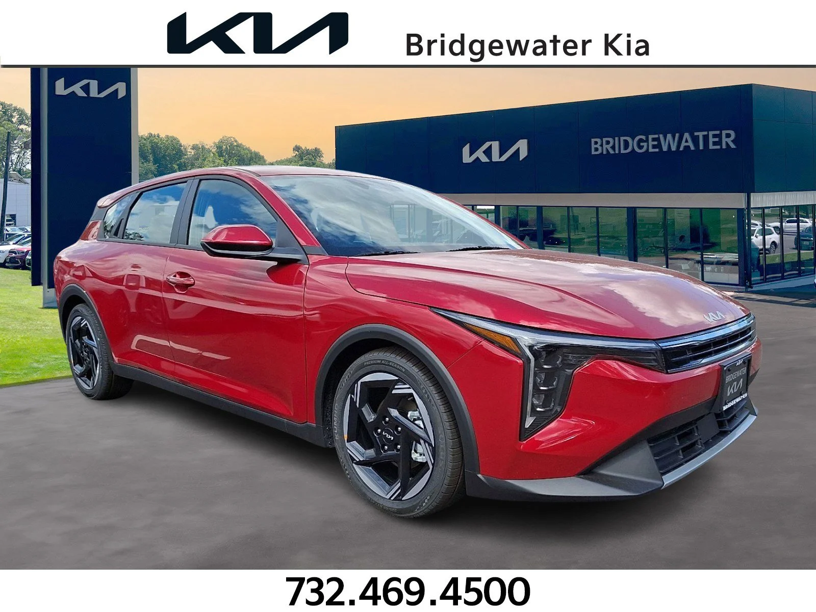 2026 Kia K4 EX AT Hatchback's photo