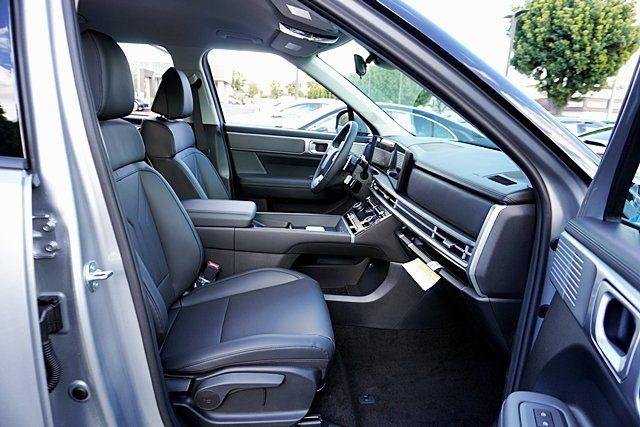 New 2026 Silver Hyundai SEL FWD image 14