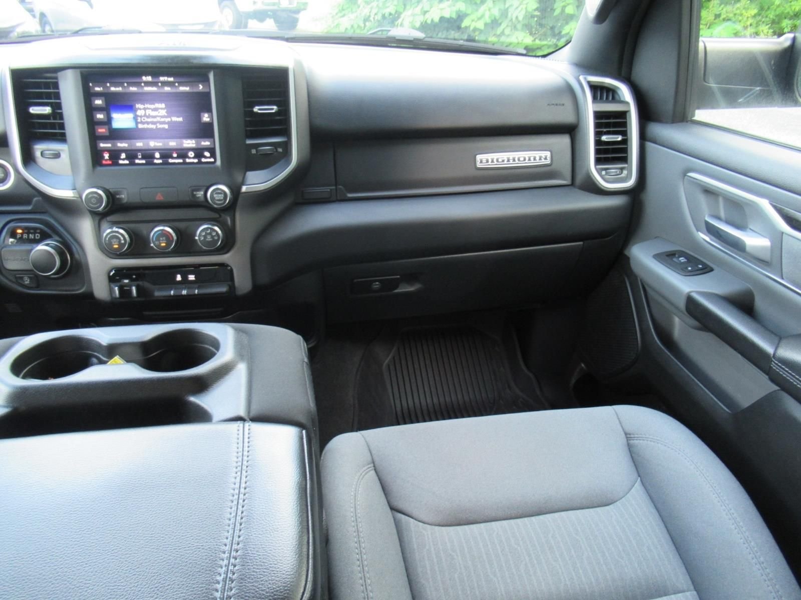 Used 2021 Blue Ram Big Horn/Lone Star image 17