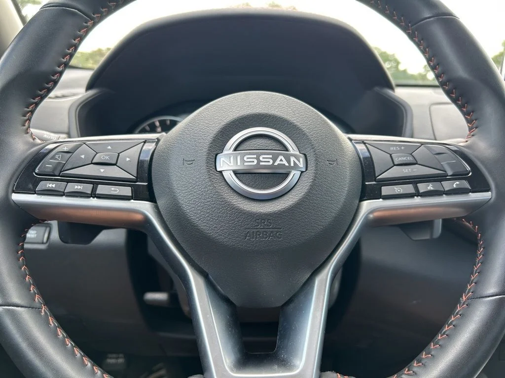 Used 2025 Brilliant Silver Metallic Nissan 2.5 SR image 24