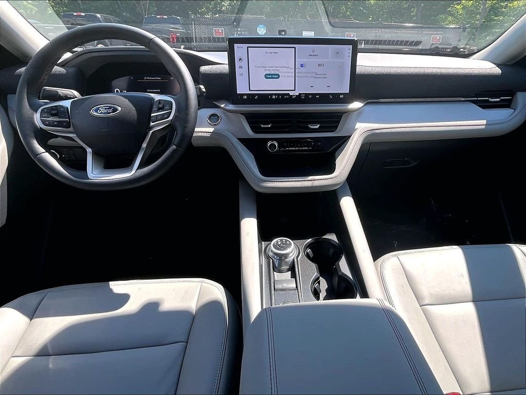 New 2026 Carbonized Gray Metallic Ford Active image 6