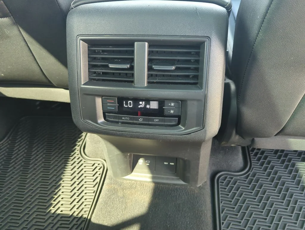 Used 2023 Gray Volkswagen 3.6L V6 SE w/Technology image 36