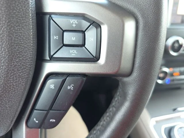 Used 2021 Red Ford XLT image 18