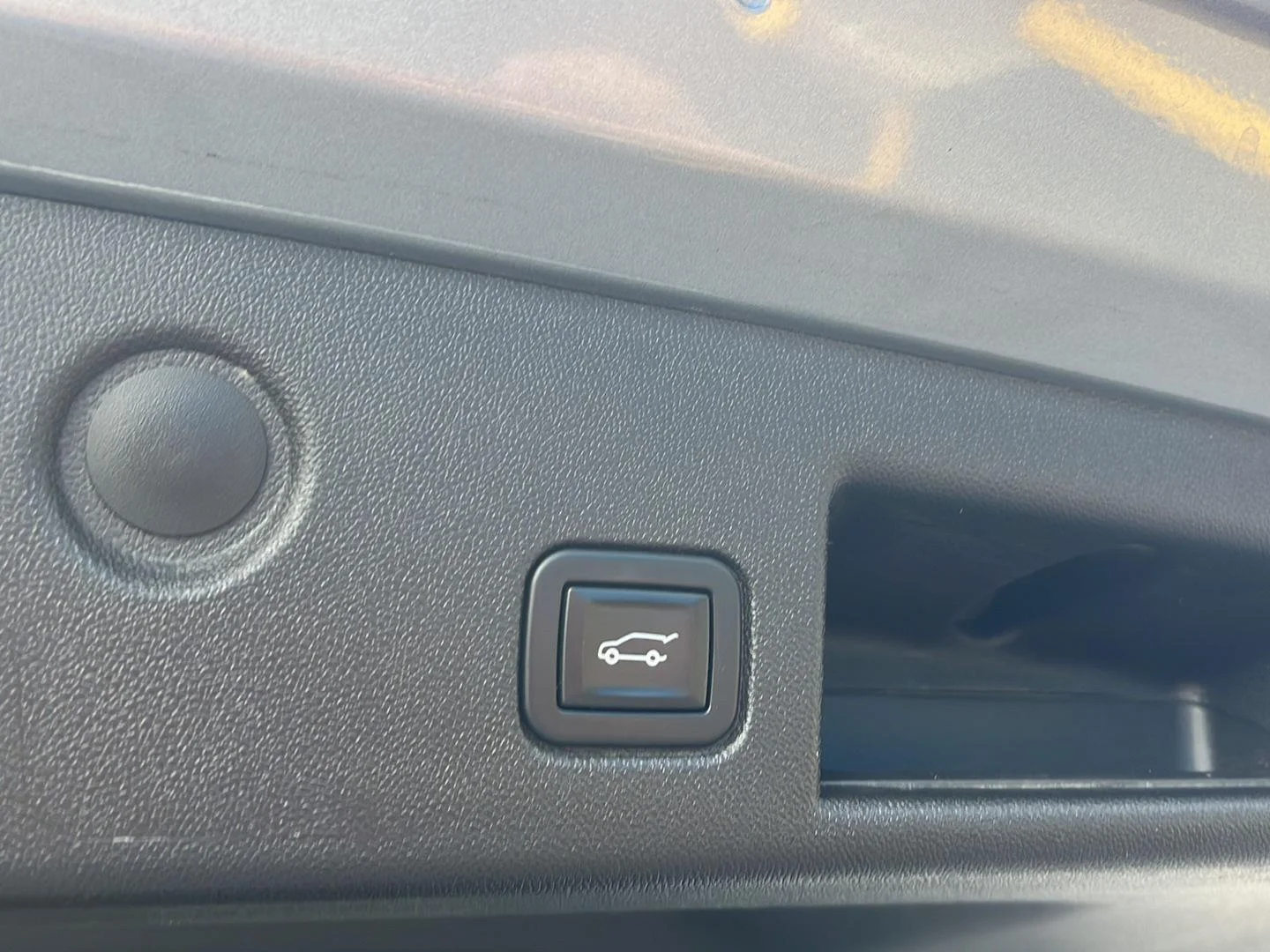 Used 2024 Sterling Gray Metallic Chevrolet LT image 24