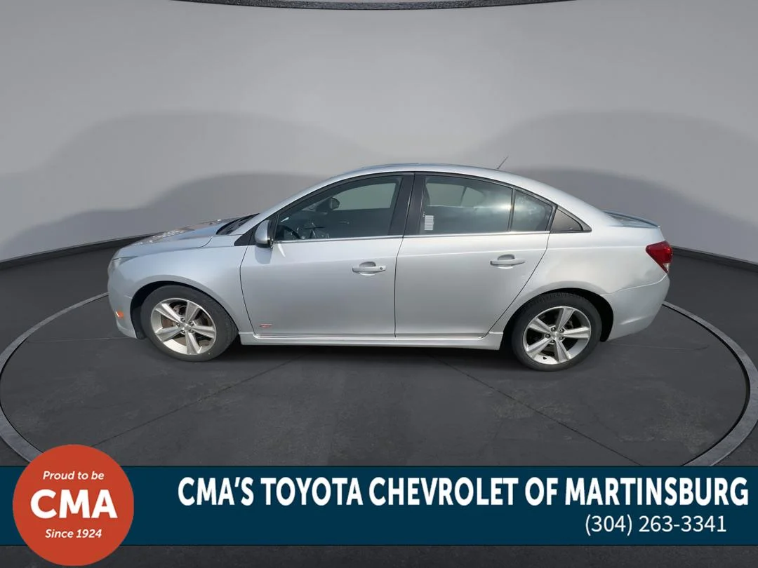 Used 2014 Silver Ice Metallic Chevrolet 2LT image 5