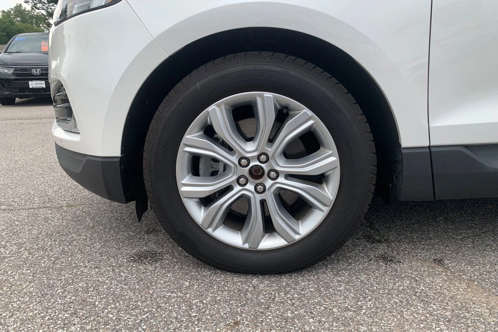 Used 2020 White Ford Titanium image 35