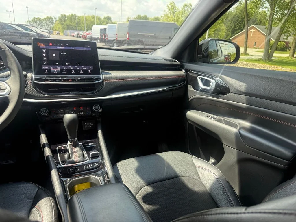 Used 2024 Black Jeep Trailhawk image 37