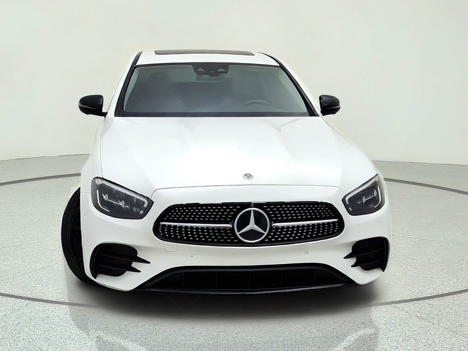 Certified Used 2022 Polar White Mercedes-Benz E 350 image 3