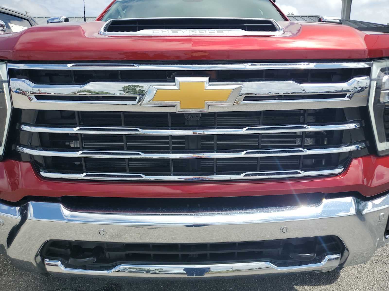 2026 Chevrolet Silverado 3500 HD LTZ - Photo 13