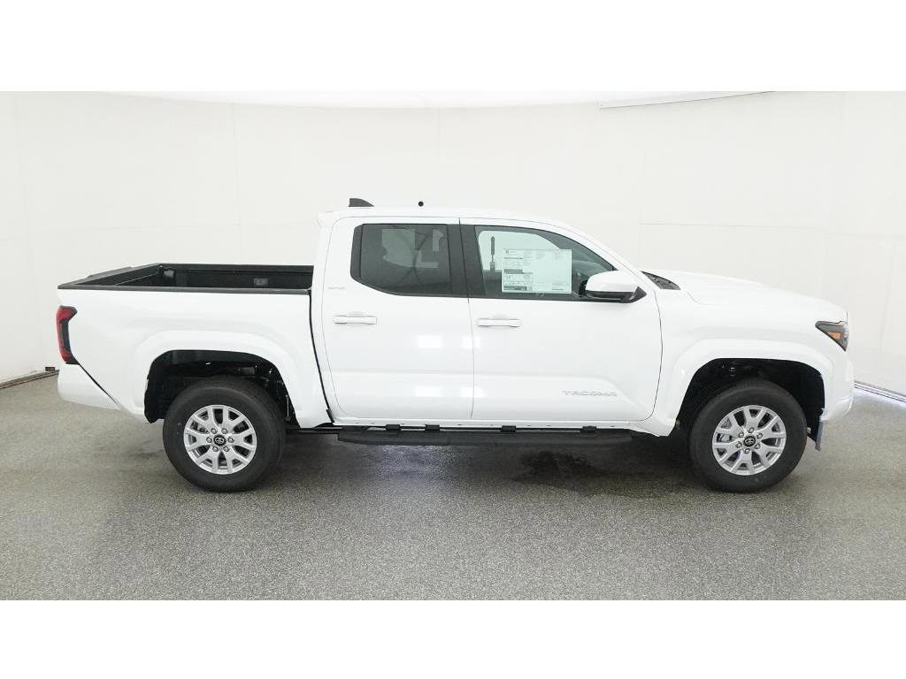 New 2026 Ice Toyota SR5 image 11