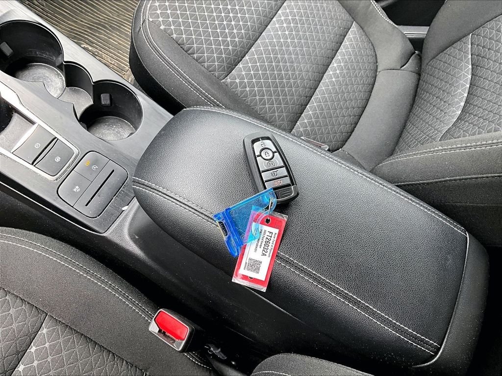 Used 2023 Red Metallic Ford Active image 30